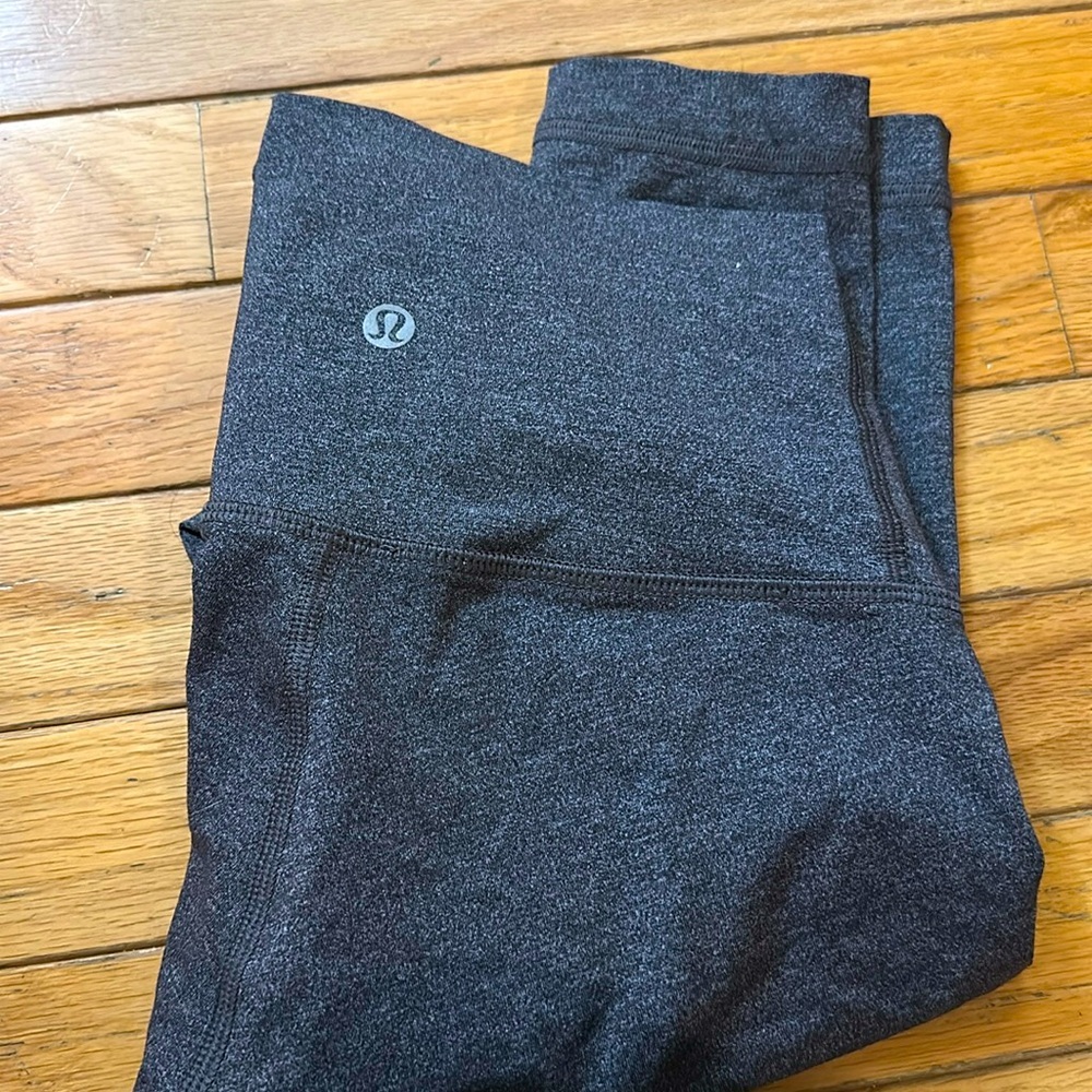 Lululemon Dark Grey Heather Legging *tag included
